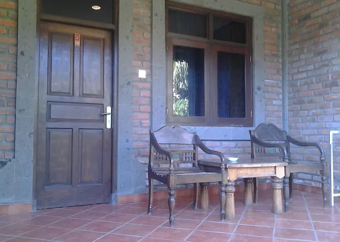 Hotel Kedin's