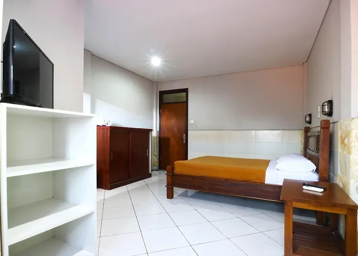 Kedin's 3* Seminyak (Bali)